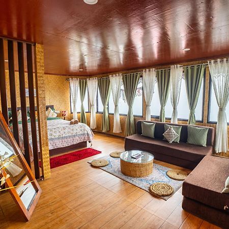 Monratino Himadrie -2 Mins Walk From Mall Road - All Rooms Have Kanchenjunga Mountain View Darjeeling  Ngoại thất bức ảnh