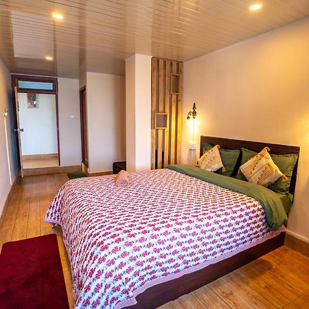 Monratino Himadrie -2 Mins Walk From Mall Road - All Rooms Have Kanchenjunga Mountain View Darjeeling  Ngoại thất bức ảnh