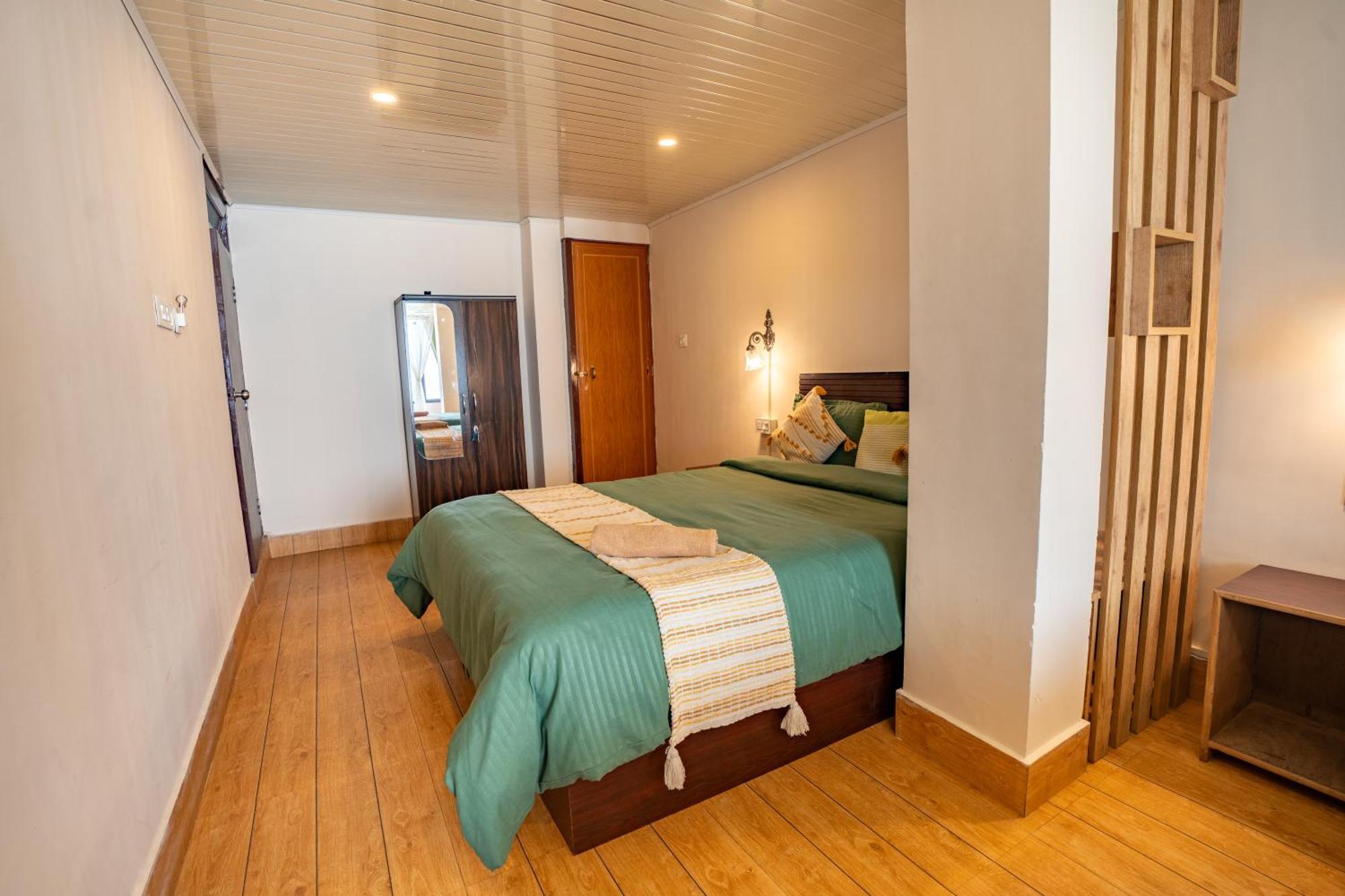 Monratino Himadrie -2 Mins Walk From Mall Road - All Rooms Have Kanchenjunga Mountain View Darjeeling  Ngoại thất bức ảnh